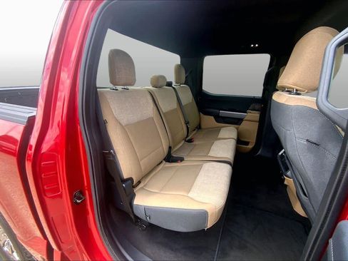 Used 2021 Ford F150 XLT w/ Equipment Group 302A High RWD image 20