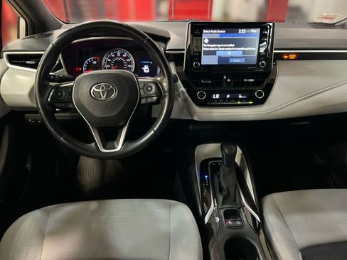 Used 2020 Toyota Corolla SE FWD image 22