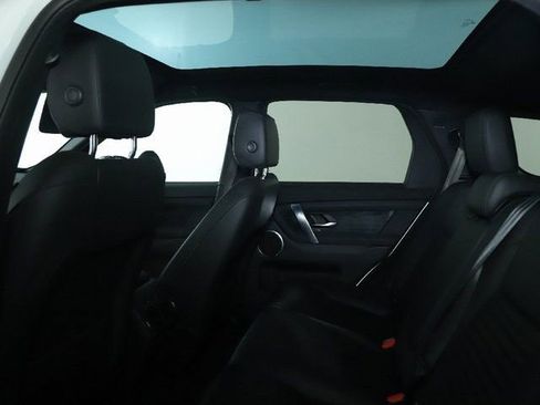 Used 2023 Land Rover Discovery Sport S image 19