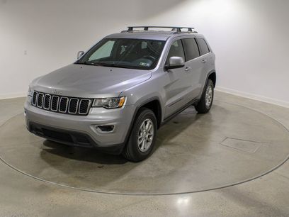 Used 2019 Jeep Grand Cherokee Laredo