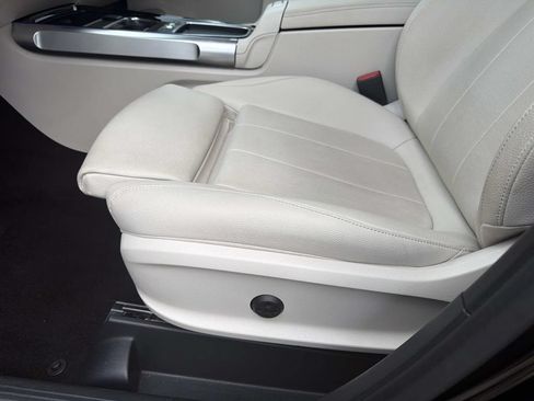 Used 2026 Mercedes-Benz GLB 250 image 17
