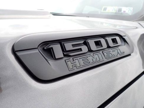 Used 2021 RAM 1500 Big Horn AWD/4WD image 14