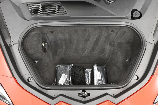 Used 2024 Chevrolet Corvette Stingray Preferred Cpe w/ Battery Protection Package RWD image 37