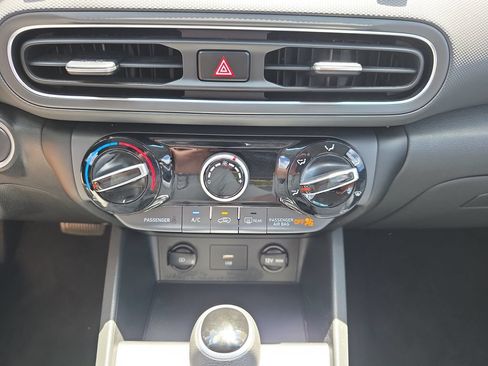 Certified 2023 Hyundai Kona SEL FWD image 25