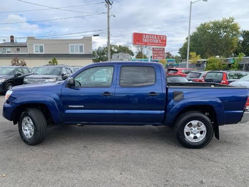 Used 2014 Toyota Tacoma 4x4 Double Cab image 9