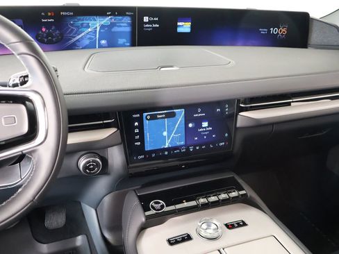 New 2025 Lincoln Navigator Reserve w/ Jet Appearance Package AWD/4WD image 5