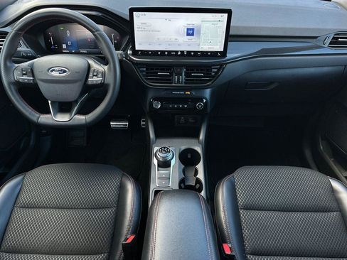 New 2024 Ford Escape ST-Line w/ Equipment Group 301A image 10