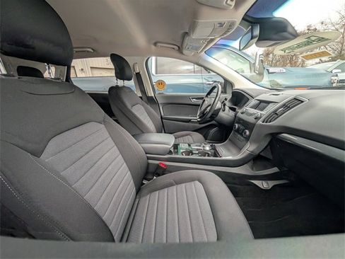 Used 2019 Ford Edge SE w/ SE Fleet Driver's Package image 10