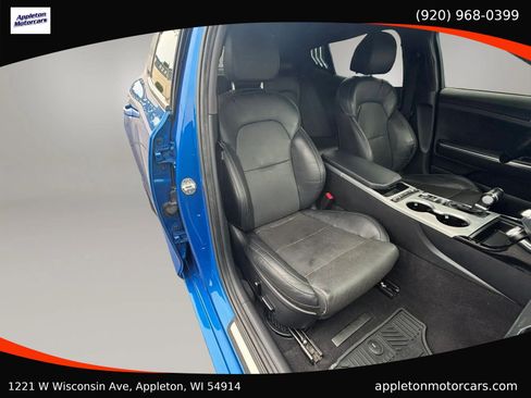 Used 2018 Kia Stinger GT AWD/4WD image 42