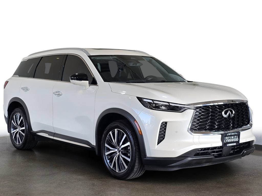 Certified 2023 INFINITI QX60 Sensory w/ Cargo Package AWD/4WD image 3