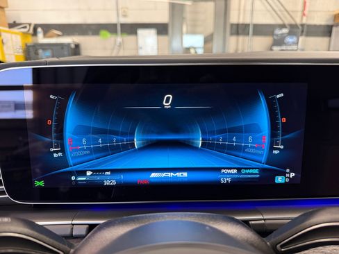 New 2026 Mercedes-Benz GLE 63 AMG S image 11