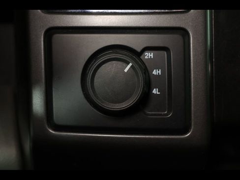 Used 2018 Ford F150 XLT image 8