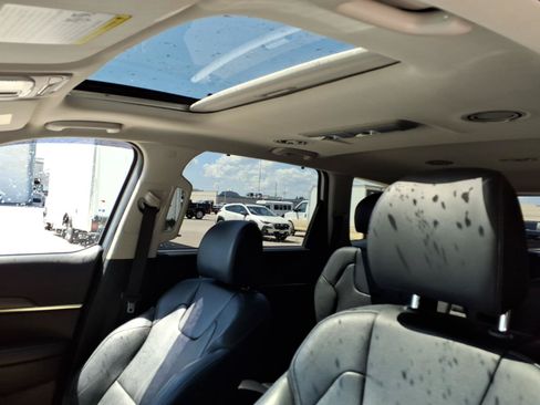Used 2021 Kia Telluride EX w/ EX Premium Package FWD image 28