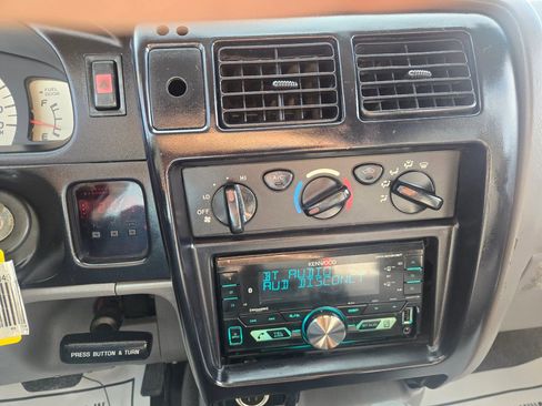 Used 2003 Toyota Tacoma 4x4 Double Cab image 18