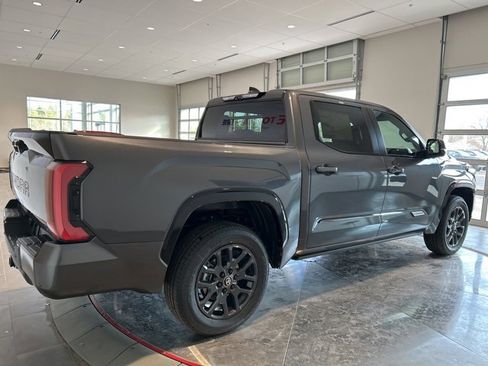 New 2026 Toyota Tundra Platinum image 7