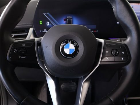 Used 2025 BMW X1 xDrive28i image 3