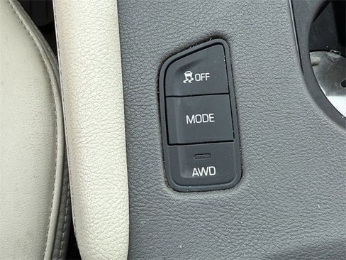 Used 2019 Cadillac XT5 Premium Luxury image 21