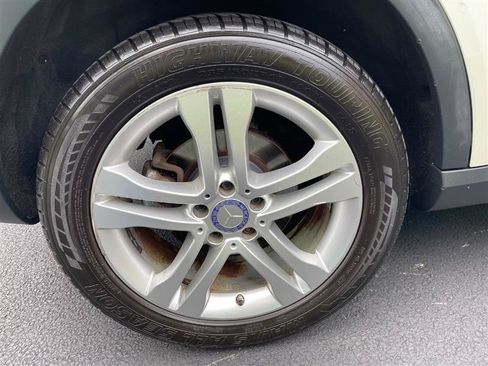 Used 2015 Mercedes-Benz GLA 250 4MATIC image 49
