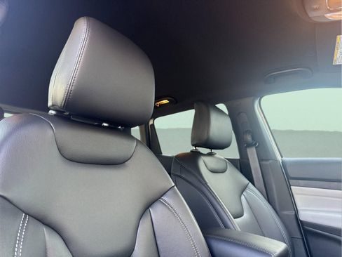 New 2026 Jeep Compass Limited AWD/4WD image 16