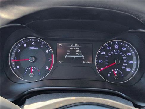 Used 2023 Kia Forte LXS w/ LXS Technology Package FWD image 11