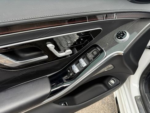 Used 2024 Mercedes-Benz S 63 AMG S image 24