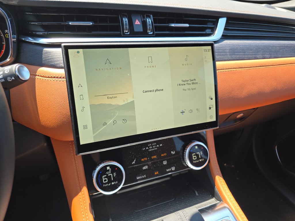New 2026 Jaguar F-PACE R-Dynamic S AWD/4WD image 33