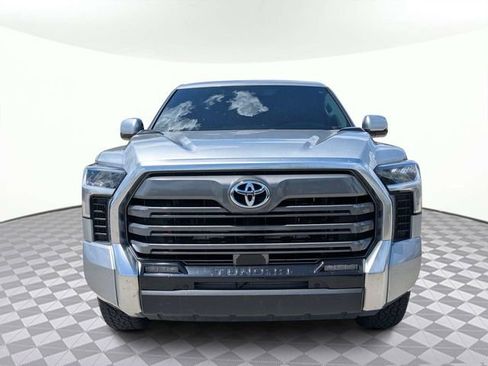 Used 2024 Toyota Tundra Limited AWD/4WD image 9