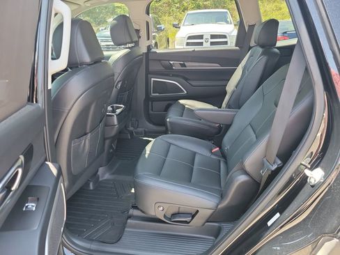 Used 2022 Kia Telluride EX w/ EX Premium Package FWD image 33