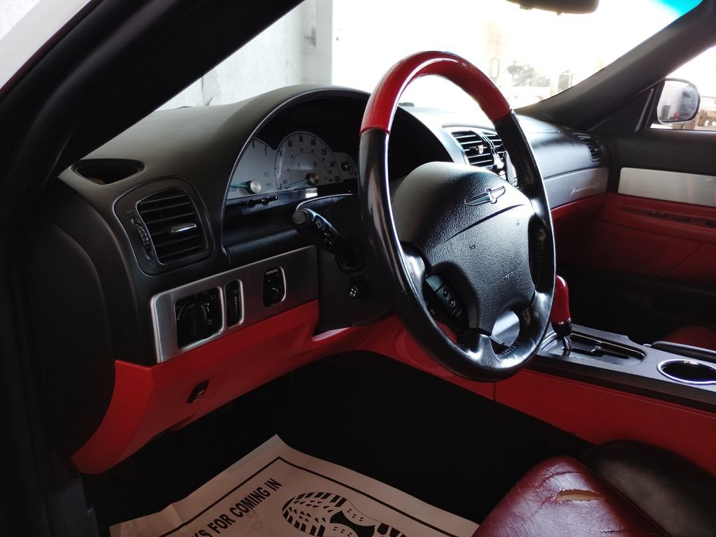Used 2002 Ford Thunderbird RWD image 18