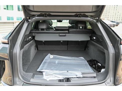 New 2026 Cadillac Lyriq V image 42