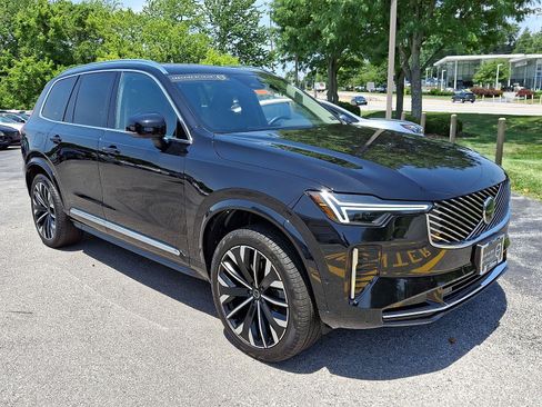 Certified 2025 Volvo XC90 B6 Plus AWD/4WD image 1