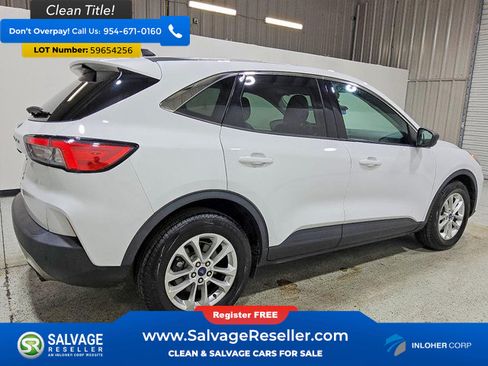 Used 2022 Ford Escape SE w/ Cold Weather Package FWD image 4
