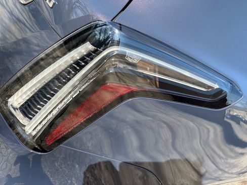 Used 2024 Cadillac XT5 Sportv AWD/4WD image 8