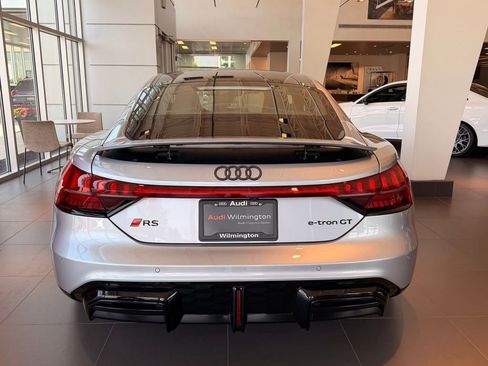New 2026 Audi RS e-tron GT performance AWD/4WD image 3