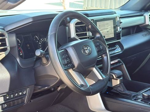 Used 2025 Toyota Tundra SR5 w/ SR5 Convenience Package image 9