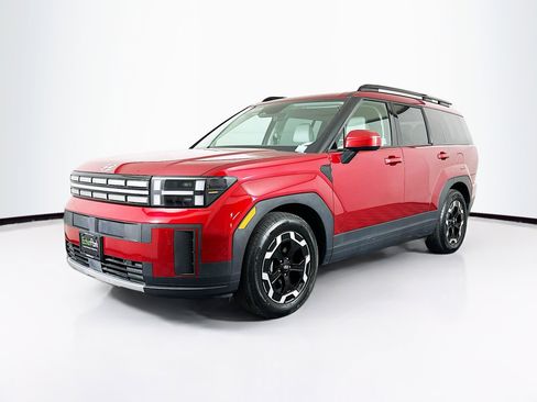 Used 2025 Hyundai Santa Fe SEL image 3