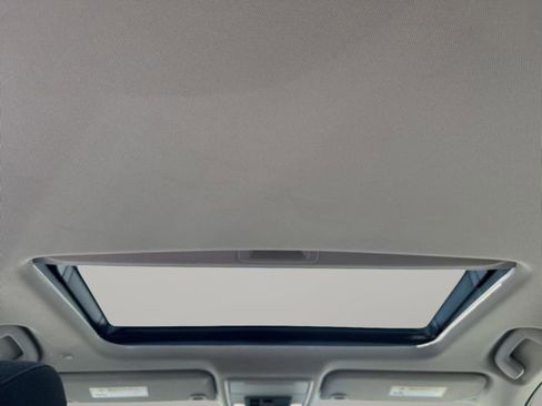 Used 2024 Honda Accord EX image 30