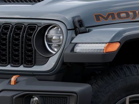 New 2025 Jeep Gladiator Mojave w/ Convenience Group AWD/4WD image 10