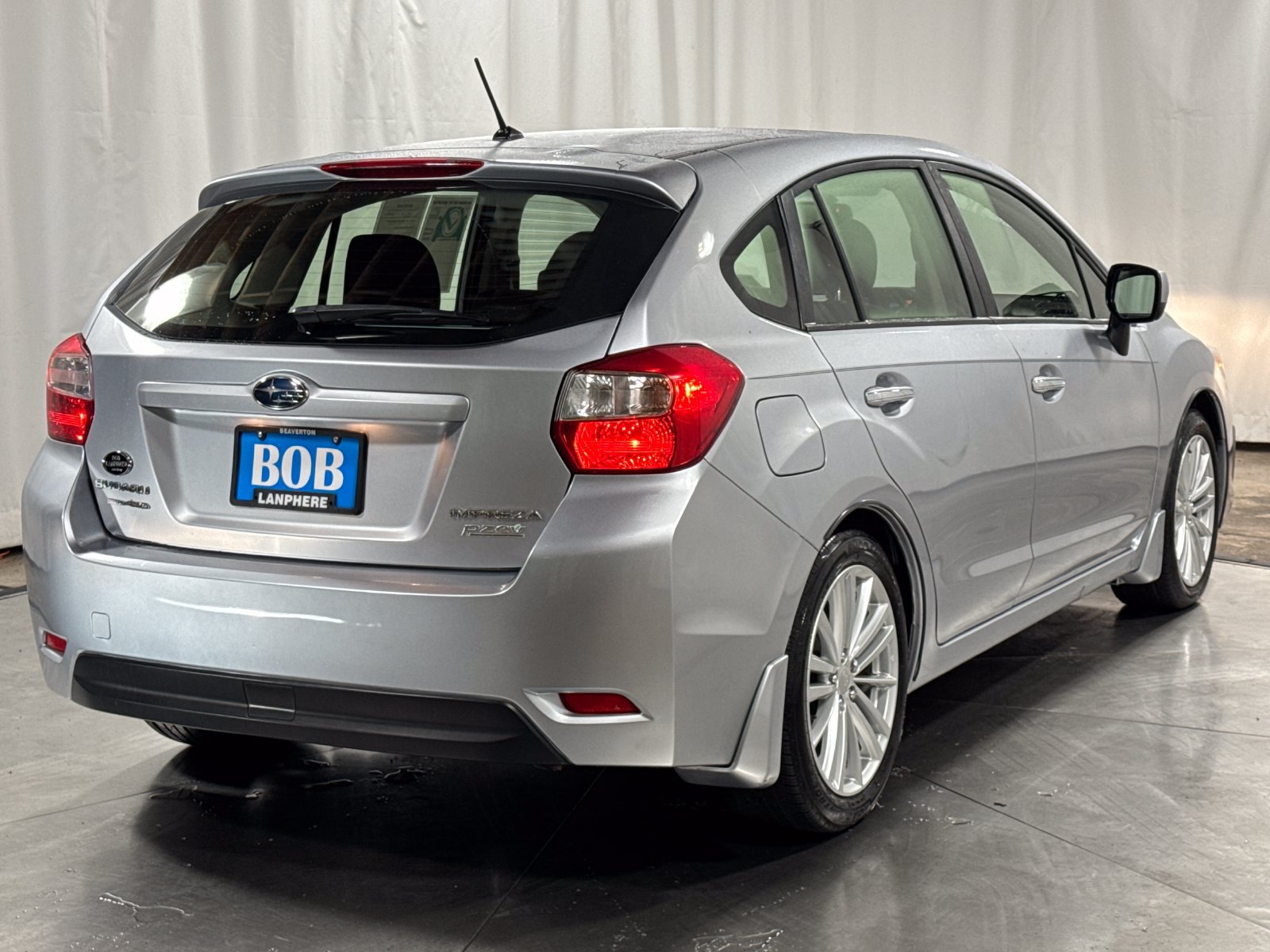 Used 2013 Subaru Impreza 2.0i Limited w/ Popular Pkg 1 AWD/4WD image 10