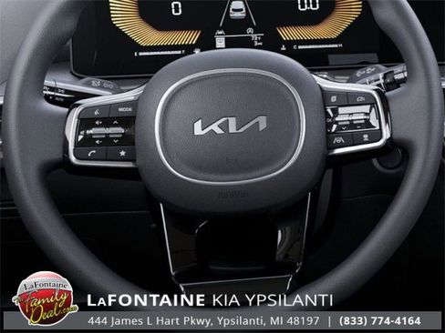 New 2025 Kia Sorento LX image 32