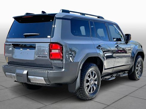 Used 2024 Toyota Land Cruiser image 13