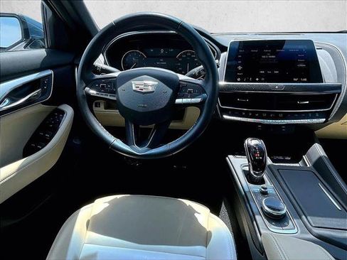 Used 2023 Cadillac CT5 Luxury RWD image 7
