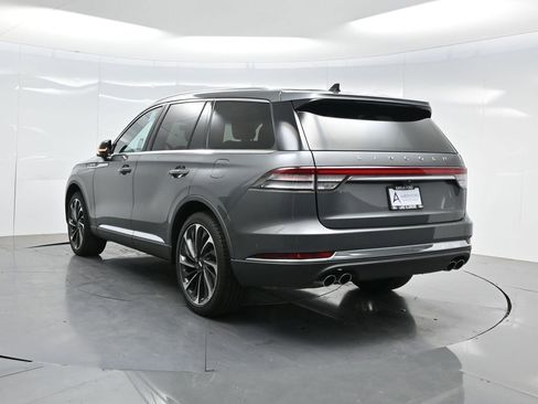 Used 2023 Lincoln Aviator Reserve w/ Equipment Group 201A AWD/4WD image 6