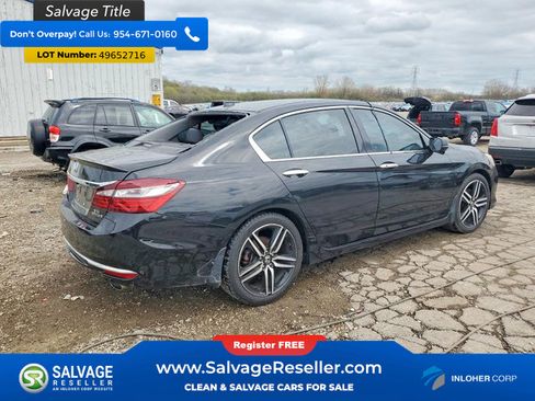Used 2017 Honda Accord Touring image 4