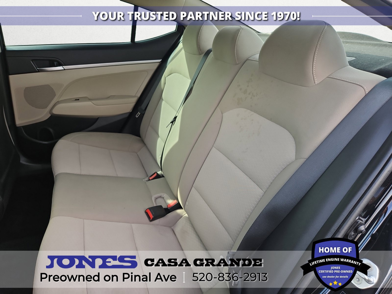 Used 2020 Hyundai Elantra SE FWD image 13