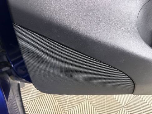 Used 2021 Tesla Model Y Long Range image 28