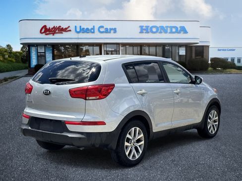 Used 2016 Kia Sportage LX AWD/4WD image 5