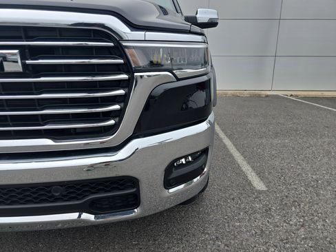 Used 2025 RAM 1500 Laramie image 10