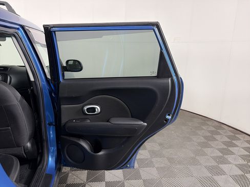 Used 2017 Kia Soul + w/ Designer's Package image 37