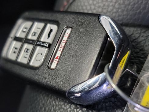 Certified 2023 Honda Odyssey Sport image 32
